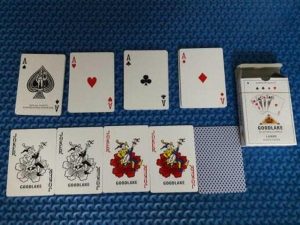 Sembunyikan dan Ungkap dalam Permainan Poker